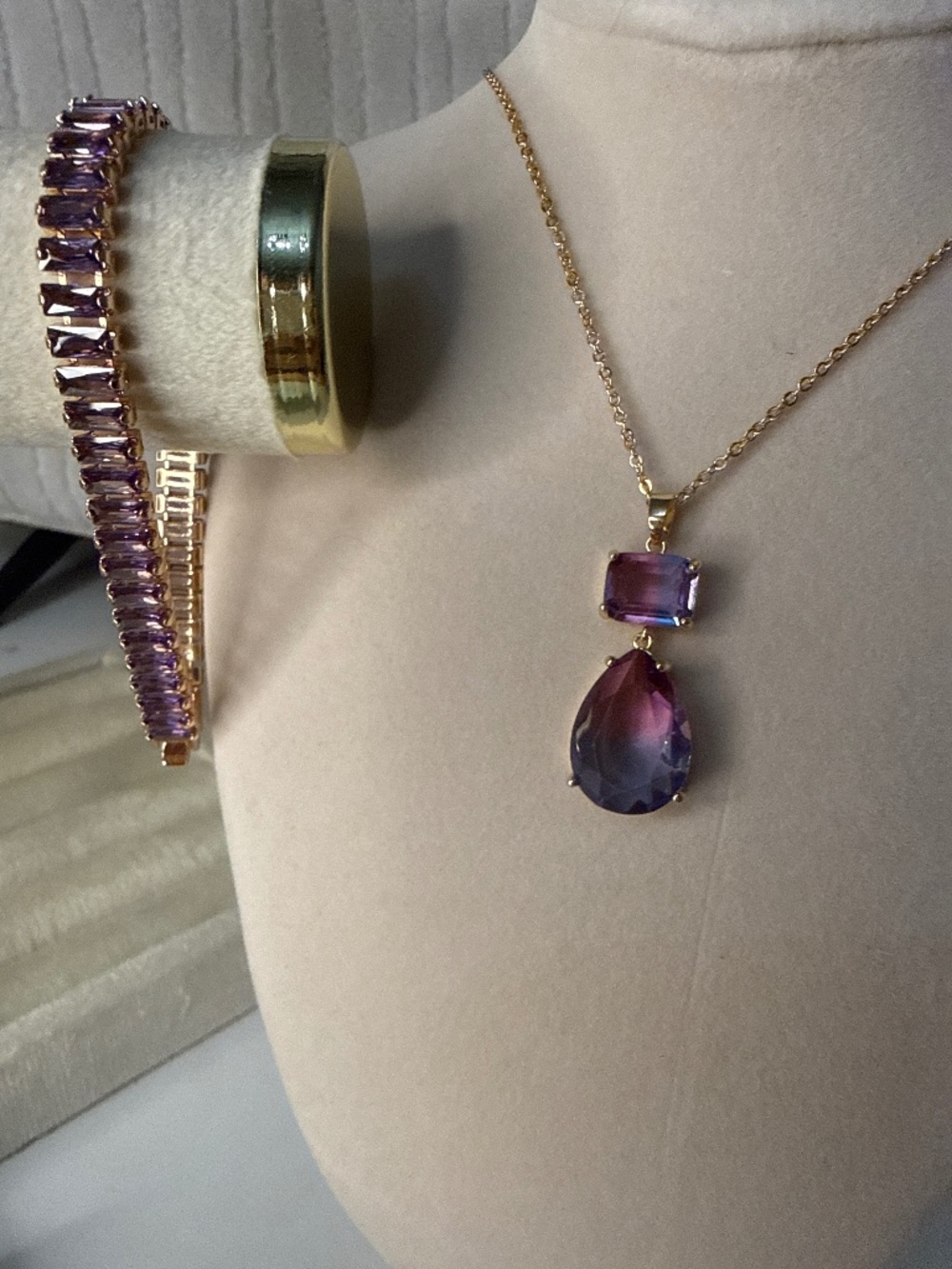 Purple Necklace and Bracelet Set